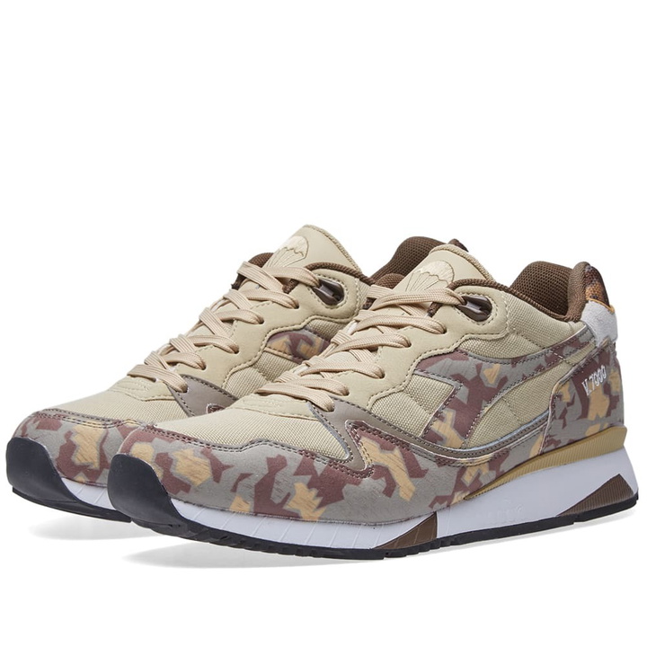 Photo: Diadora V7000 Camo