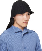 HOMME PLISSÉ ISSEY MIYAKE Black Crochet Hat
