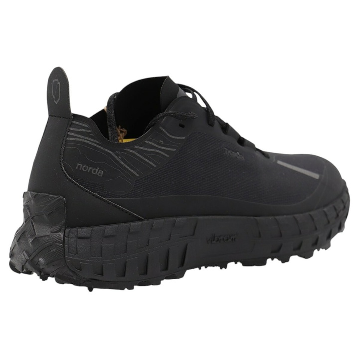 Photo: Norda Black Sneakers