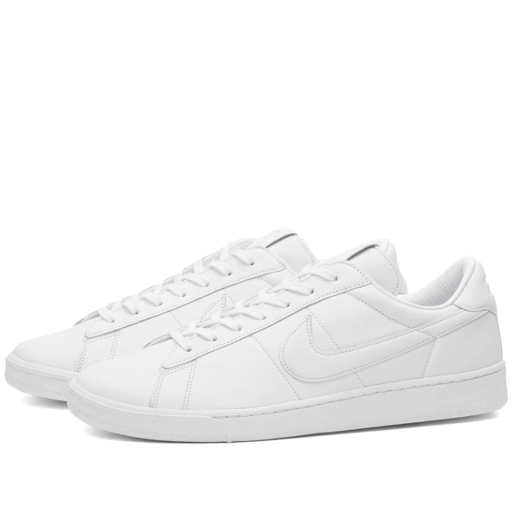 Photo: Comme des Garçons Black x Nike Tennis Classic Sneakers in White