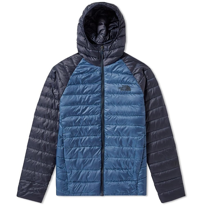 Photo: The North Face Trevail Hoody Blue