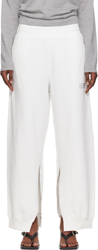 Photo: MM6 Maison Margiela Off-White Cotton Sweatpants