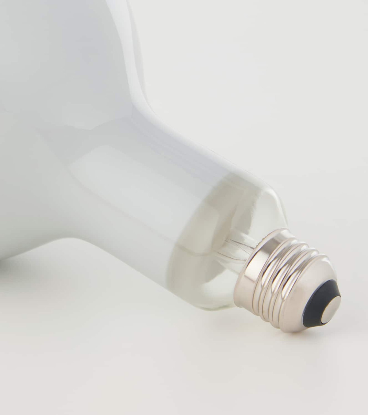 Flos Luminator and Parentesi light bulb (US)