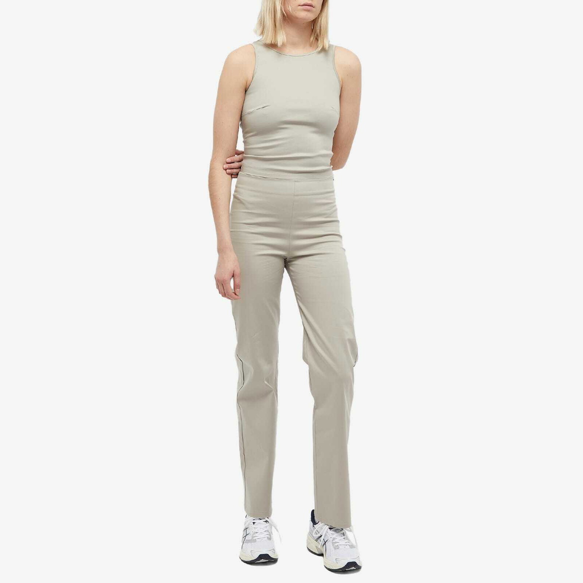 Peachy Den Women's Luella Vest Top in Stone