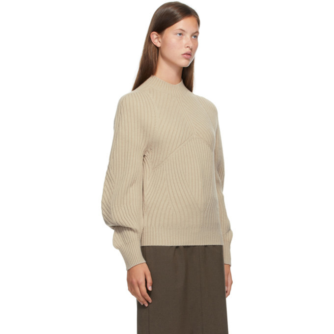 LOW CLASSIC Beige Whole Garment Raglan Turtleneck Low Classic