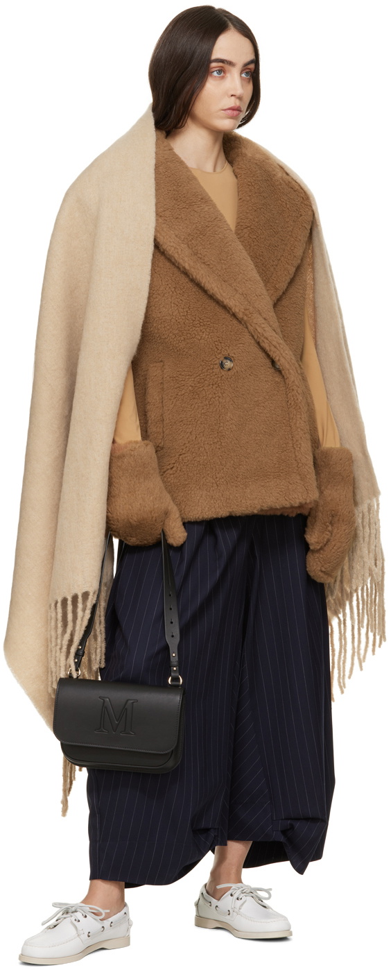 Teurn Studios SSENSE Exclusive Beige Oversized Scarf
