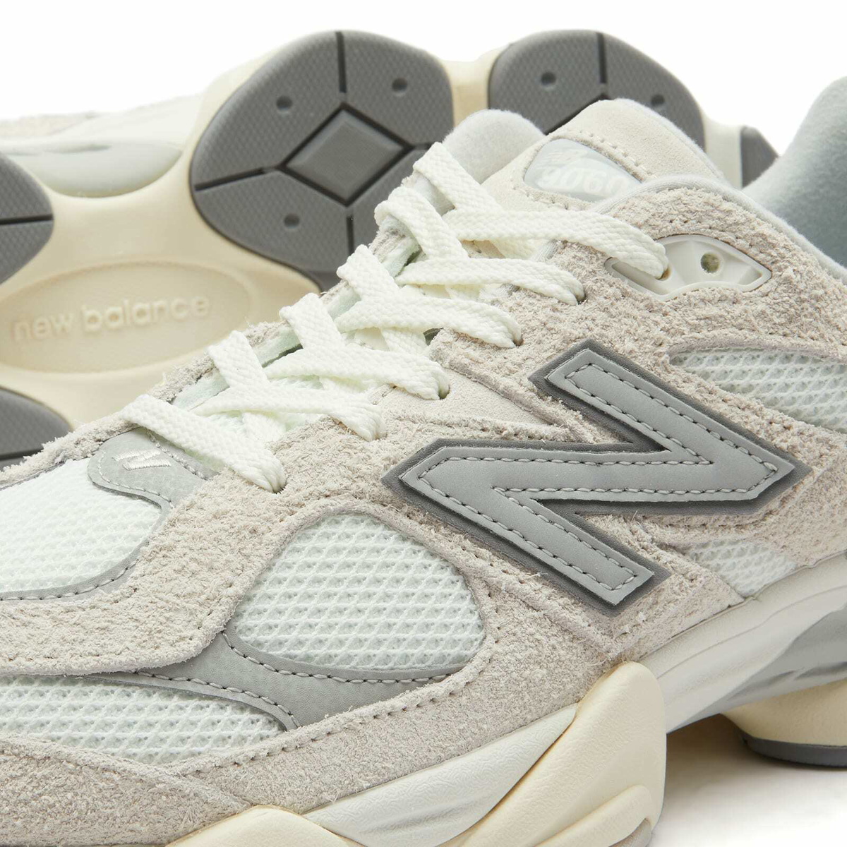 New Balance Men's U9060HSC Sneakers in Sea Salt New Balance