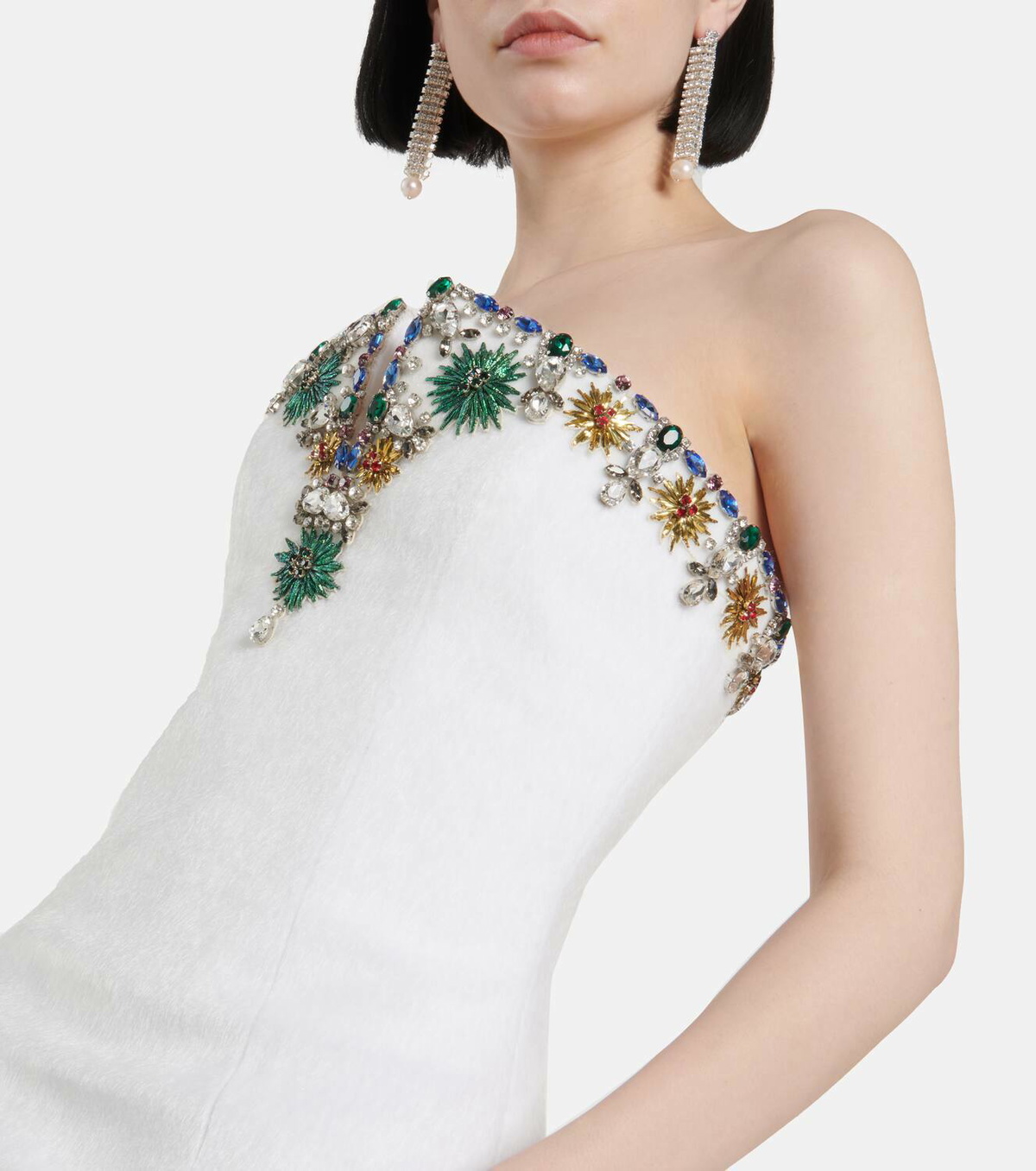 Miss Sohee Embellished gown