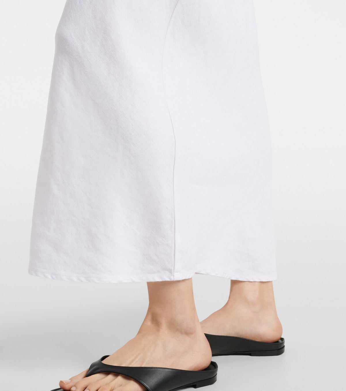 Velvet Beka linen maxi skirt