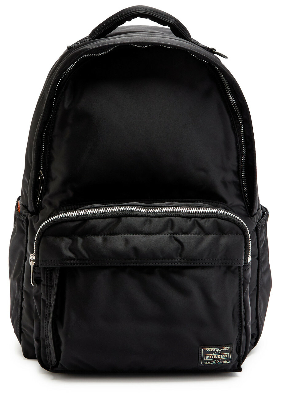 PORTER ブラックナイロンバックパック ポーターのバッグ「タンカー」“ブラック”ナイロン×シルバー
