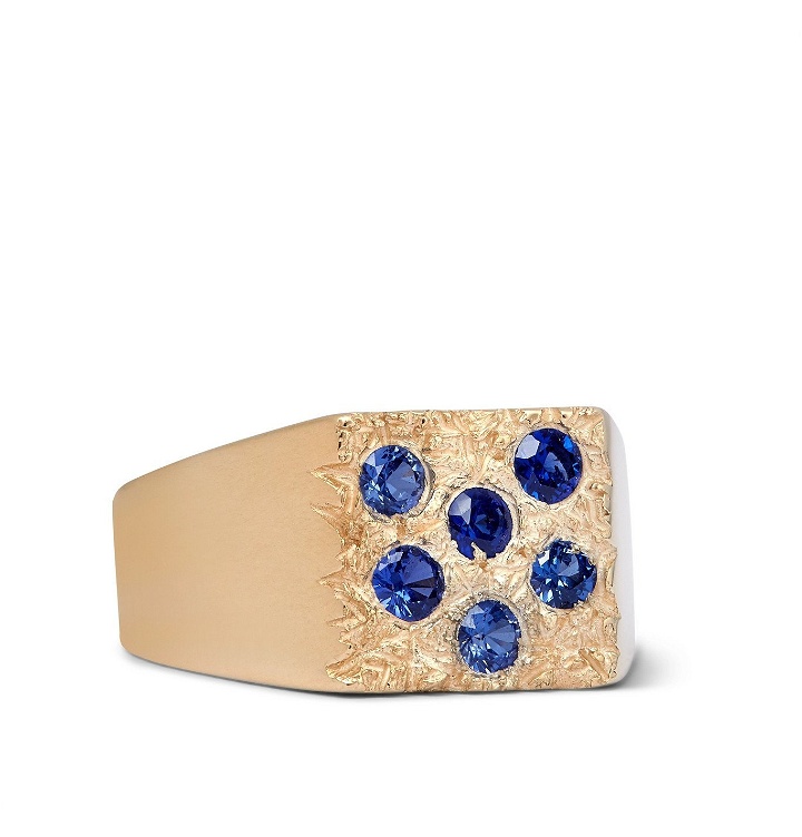 Photo: Bleue Burnham - Mini Rose Garden 9-Karat Gold Sapphire Signet Ring - Gold