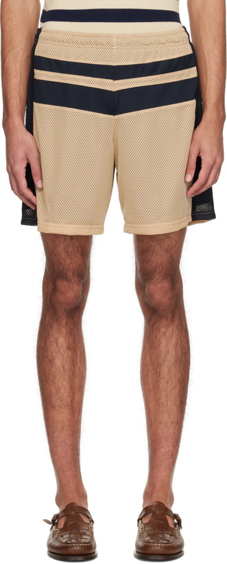 Photo: Gimaguas Beige Troy Shorts