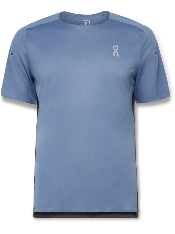 Photo: ON - Performance Colour-Block Stretch-Mesh T-Shirt - Blue