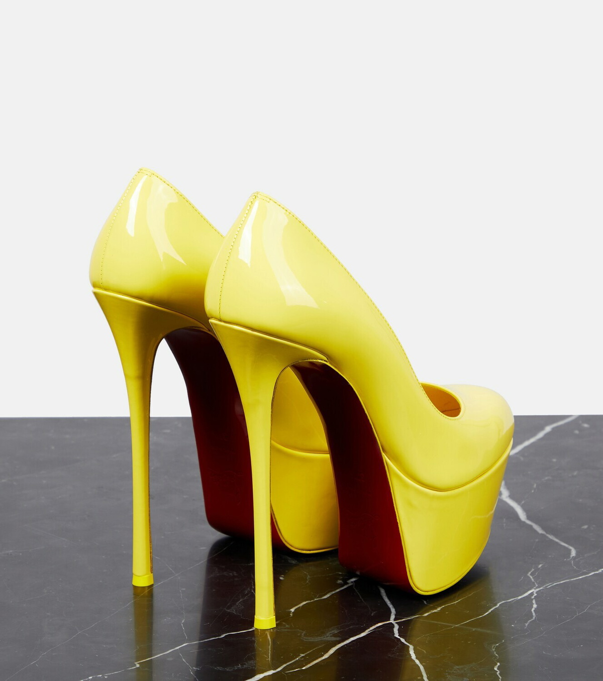【国内即発】【送料無料】 ★Christian Louboutin★Dolly Pump★ Dolly Pump - パンプス - パテントレザー - ブラック
