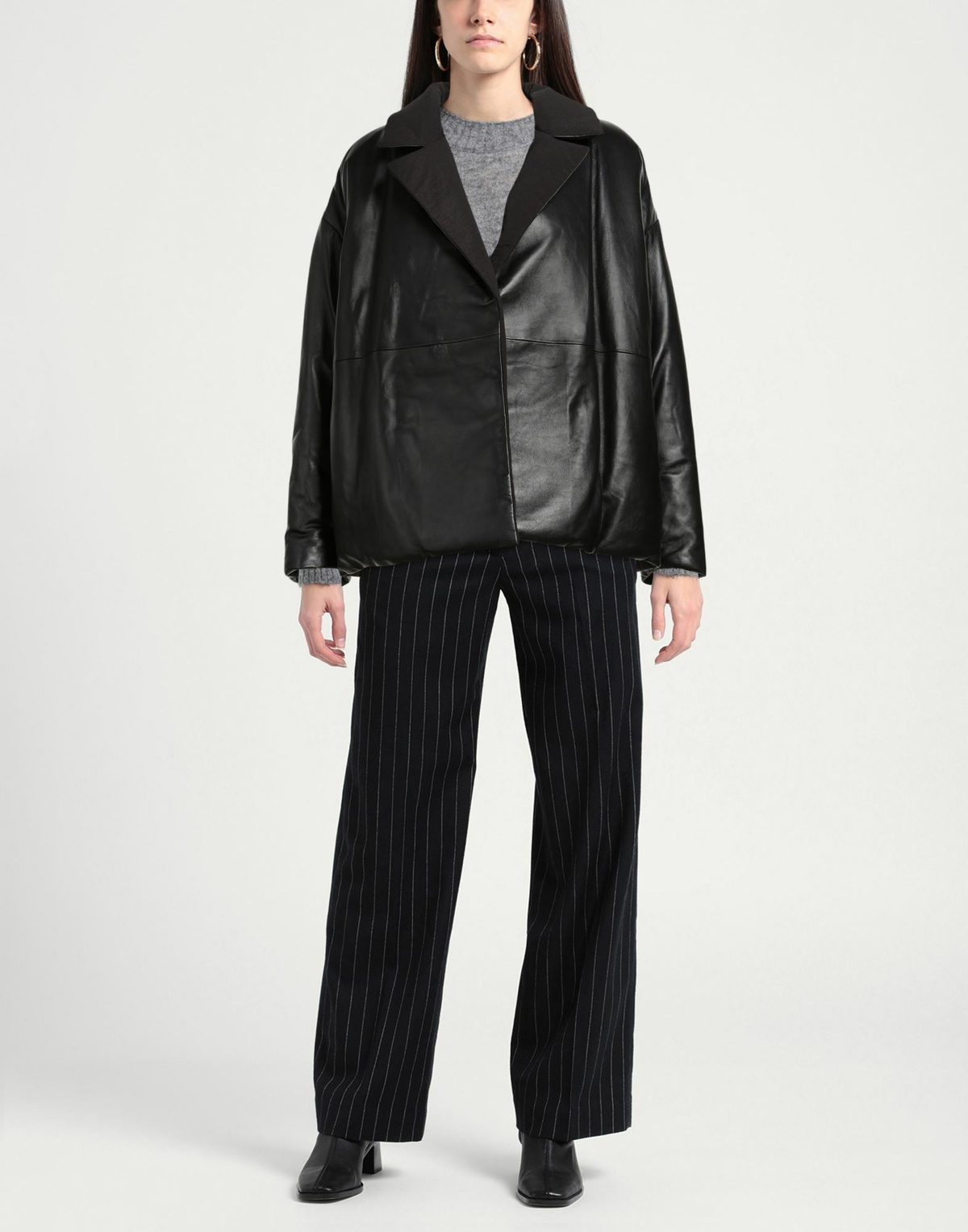 Arma Womens Jacket in Black
