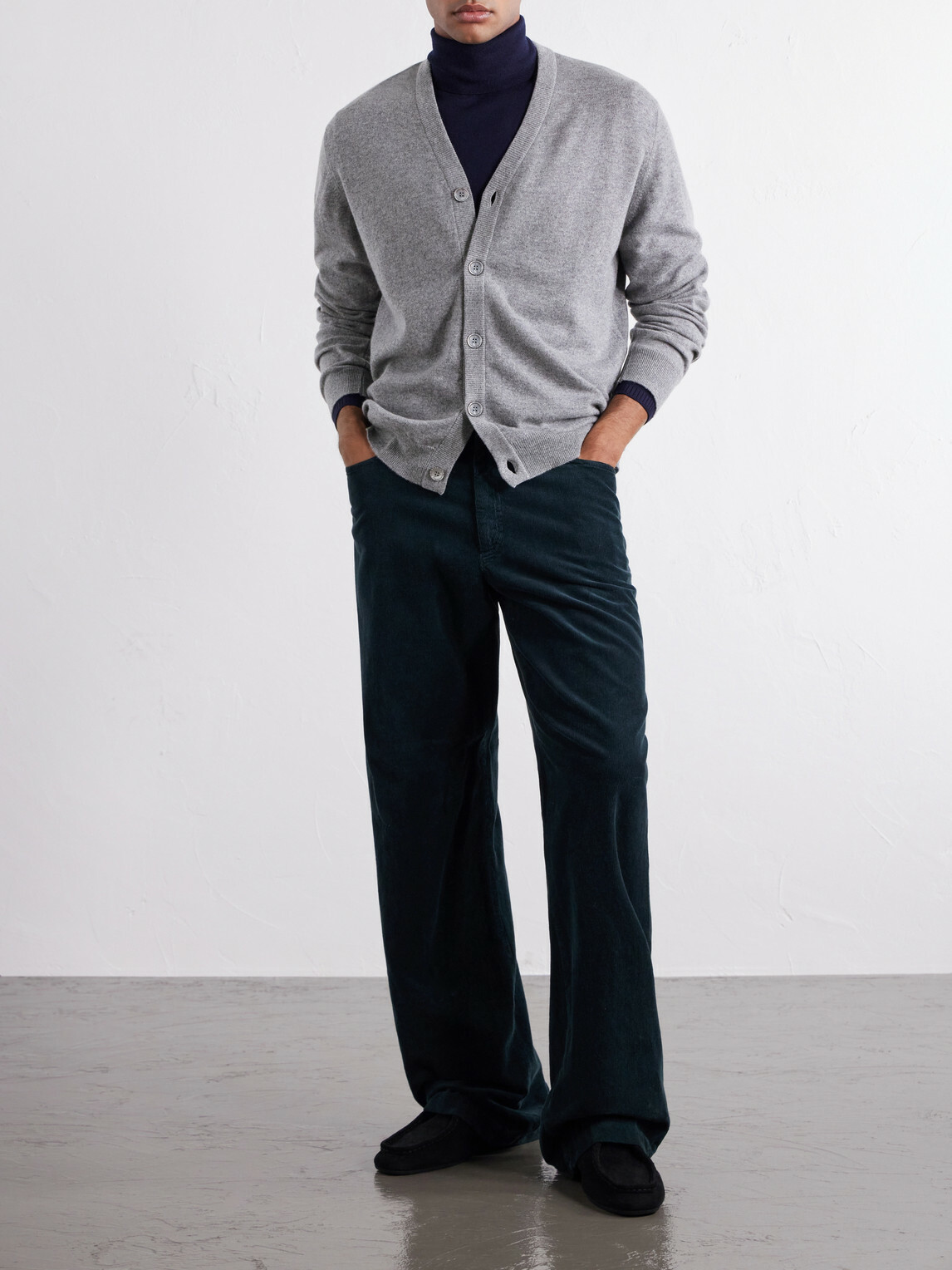 Begg & Co - Heriot Cashmere Cardigan - Gray