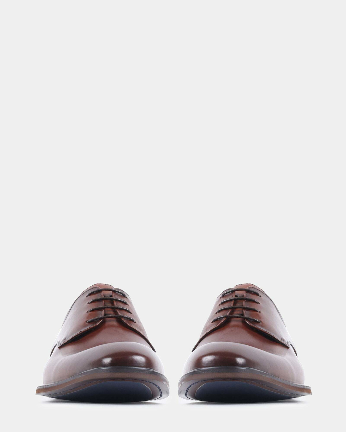 Steve Madden Victor Dress Shoes in Tan