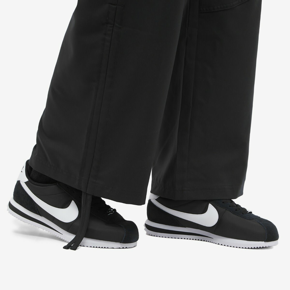 Nike Women's Cortez Txt W Sneakers in Black/White Nike