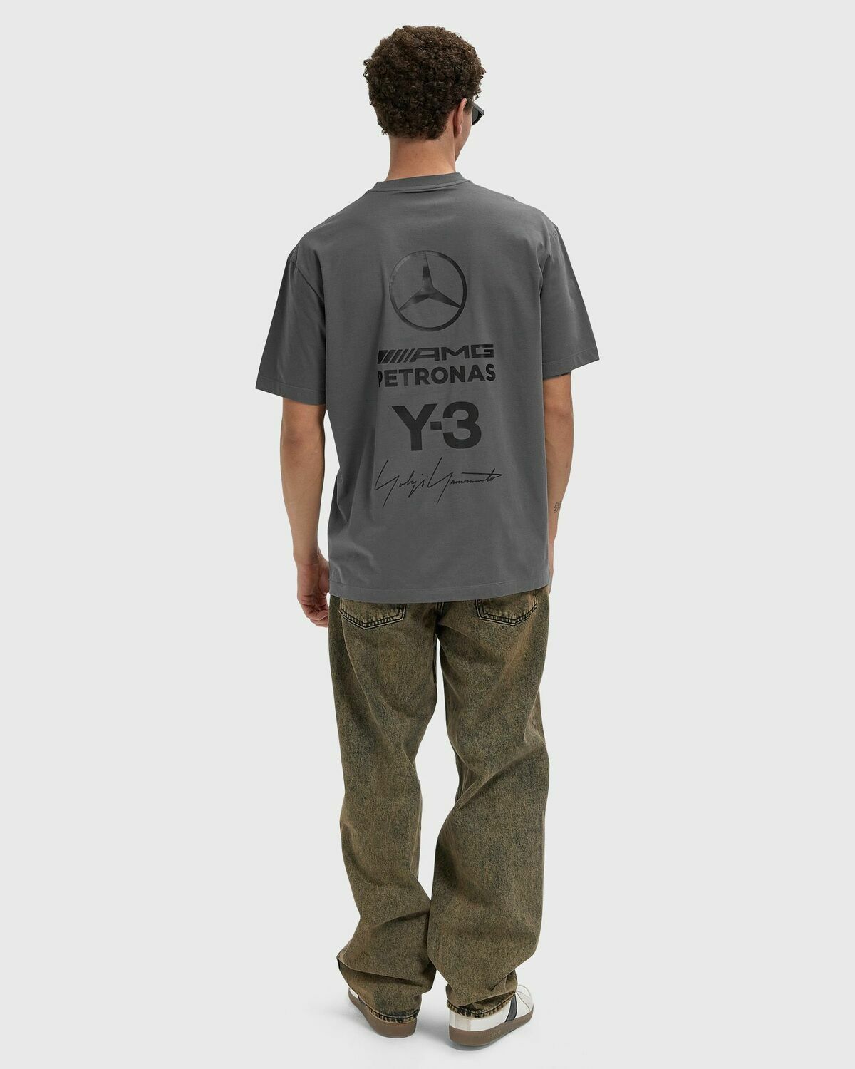 X Mercedes - AMG PETRONAS FORMULA 1 TEAM LOGO STACK SHORT SLEEVE TEE