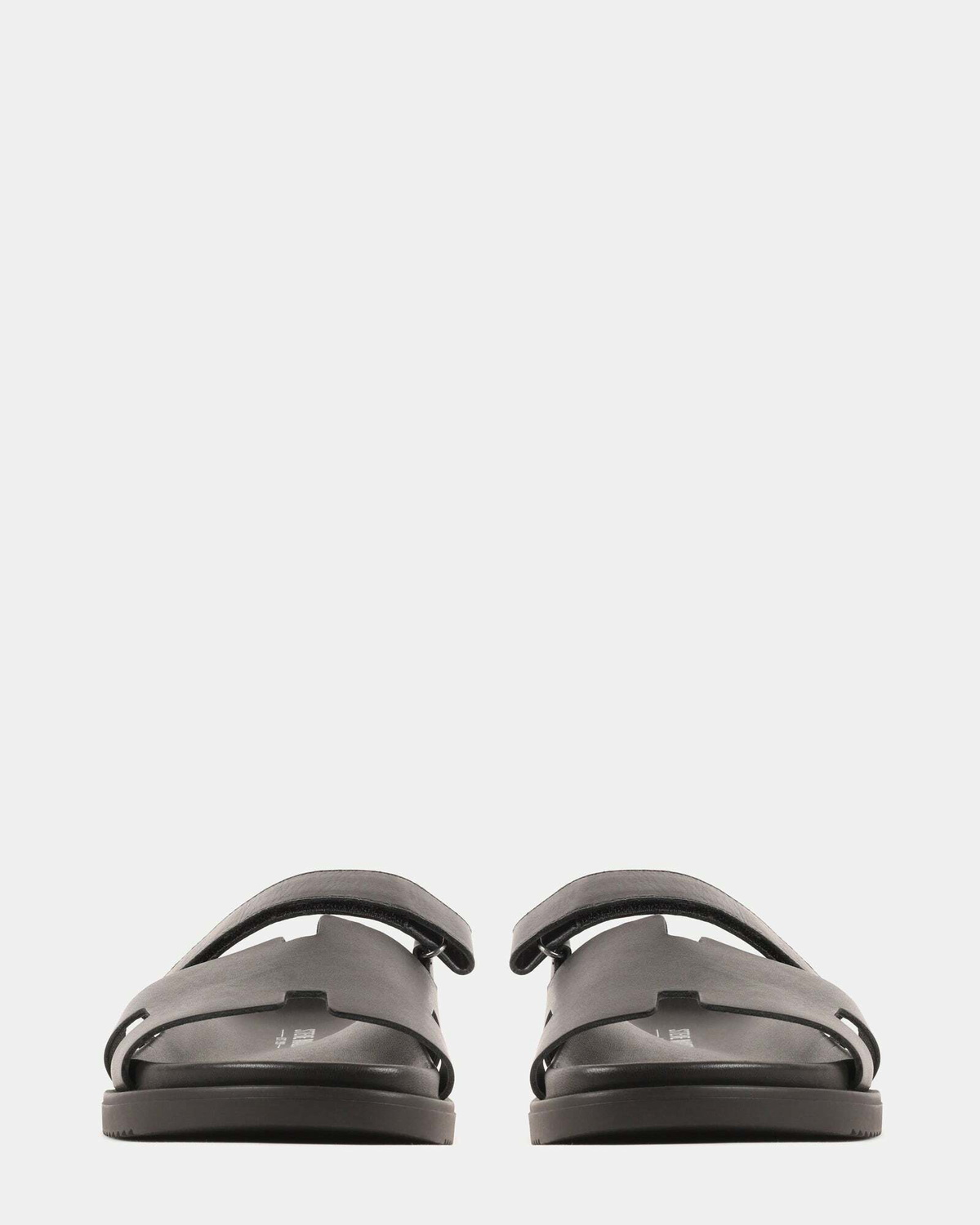 Steve Madden Renato Sandals in Black