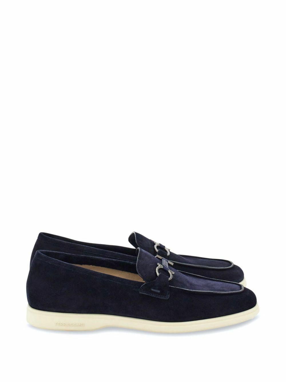 Salvatore Ferragamo ヴァリナ　ネイビー Ferragamo Varina blue patent leather flat shoes|01A181531538