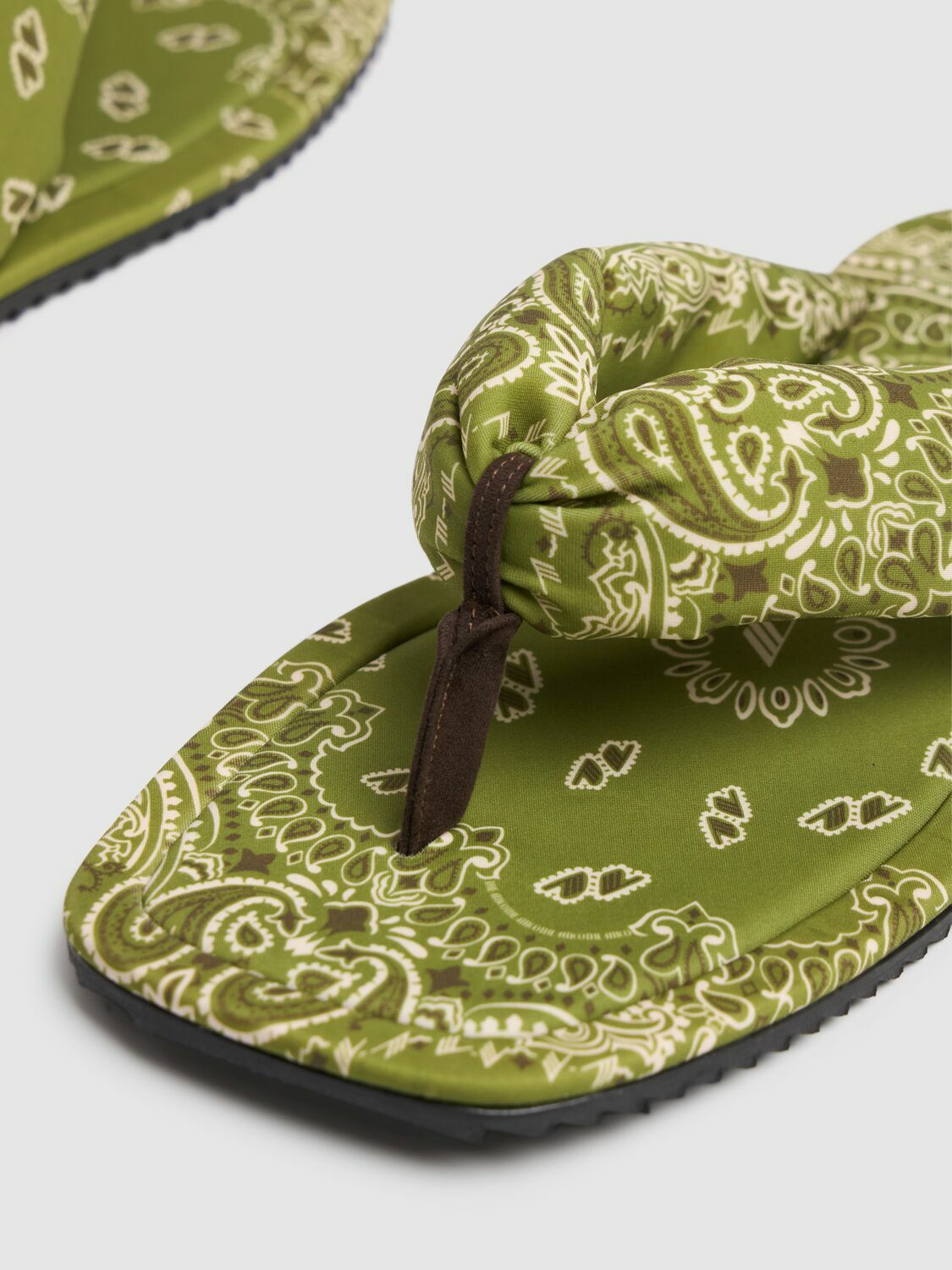 THE ATTICO Bandana Print Thong Flats The Attico