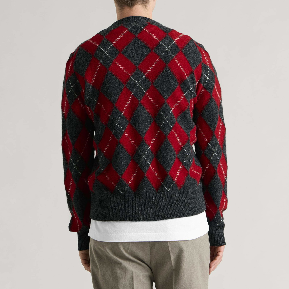 AMI Paris Men's Argyle Shetland Wool Cardigan in Carbon Grey/Ruby Red