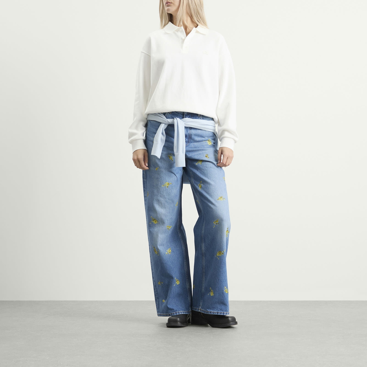 GANNI Women's Printed Flower Lari Jeans in Light Blue Vintage