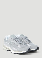 New Balance - 2002R Sneakers in Grey