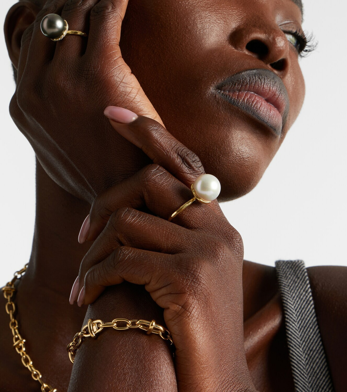 Octavia Elizabeth Orb 18kt gold ring with pearl