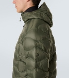 Peak Performance Helium hooded down jacket