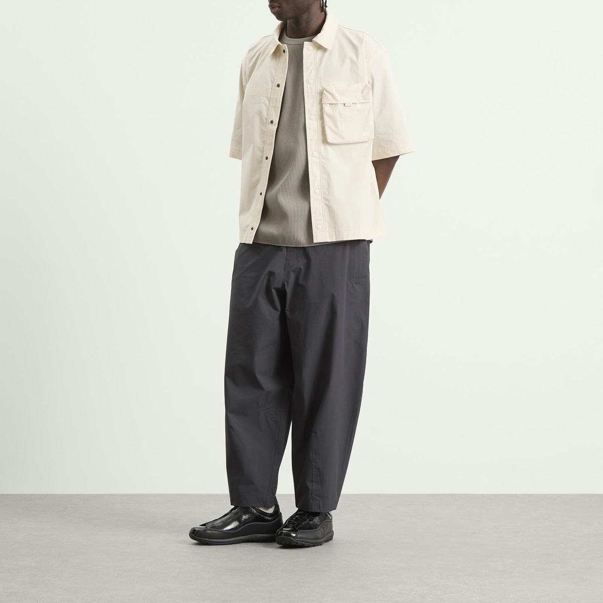 Oakley Men's Reserve Momento Shirt in Mist