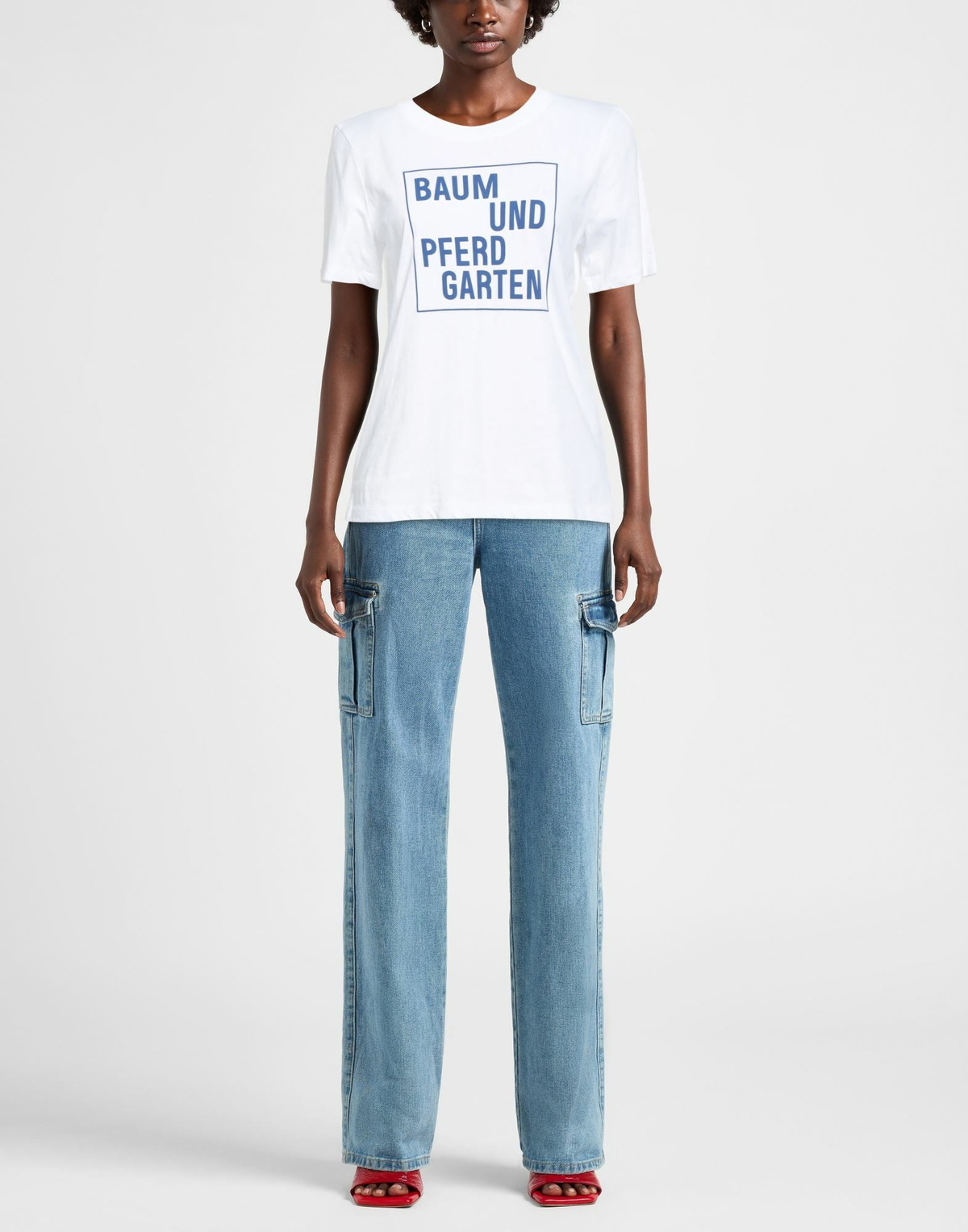 Baum Und Pferdgarten Womens T-shirt in White