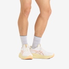 Asics Running GEL-NIMBUS 27 in White/Fawn