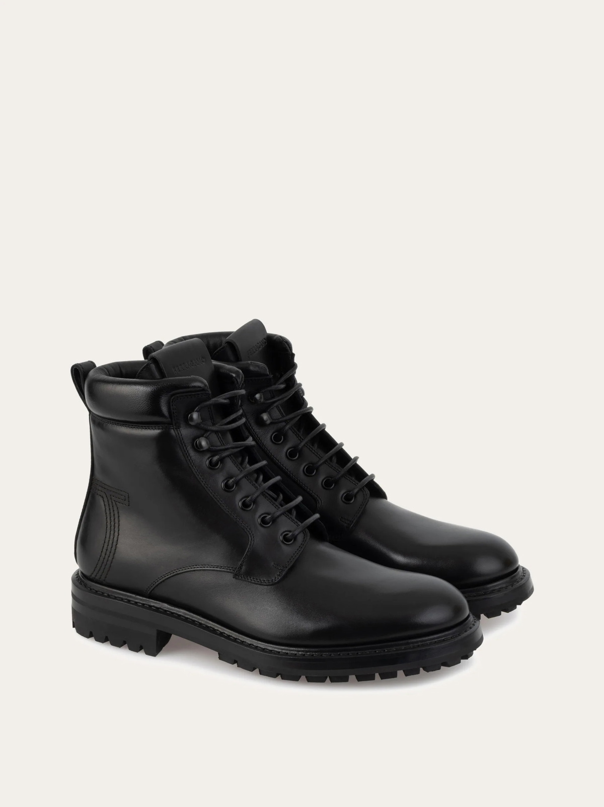 Ferragamo Mens Tramezza lace-up boot in Black