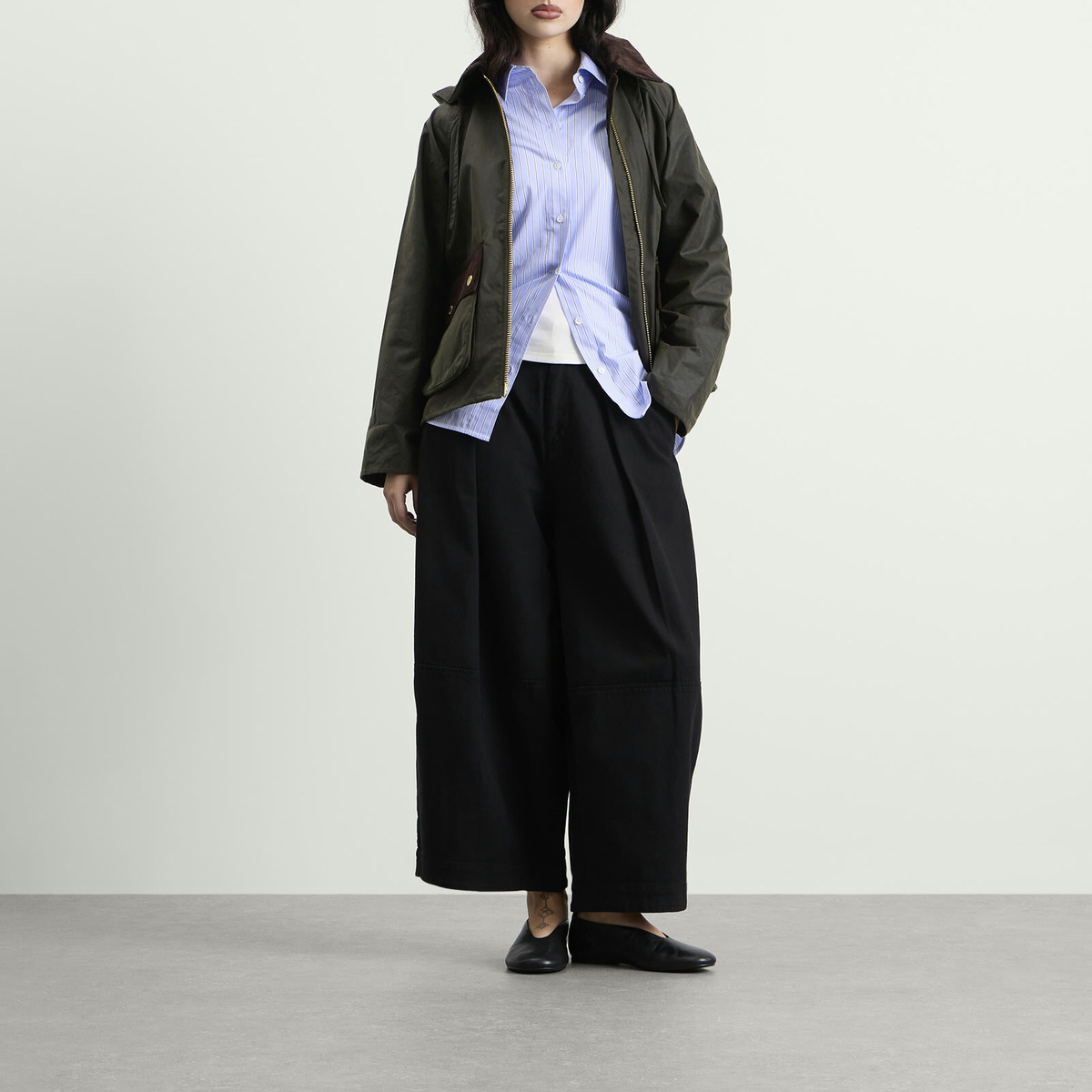 Barbour Women's Carville Wax Jacket in Fern/Shadow Classic