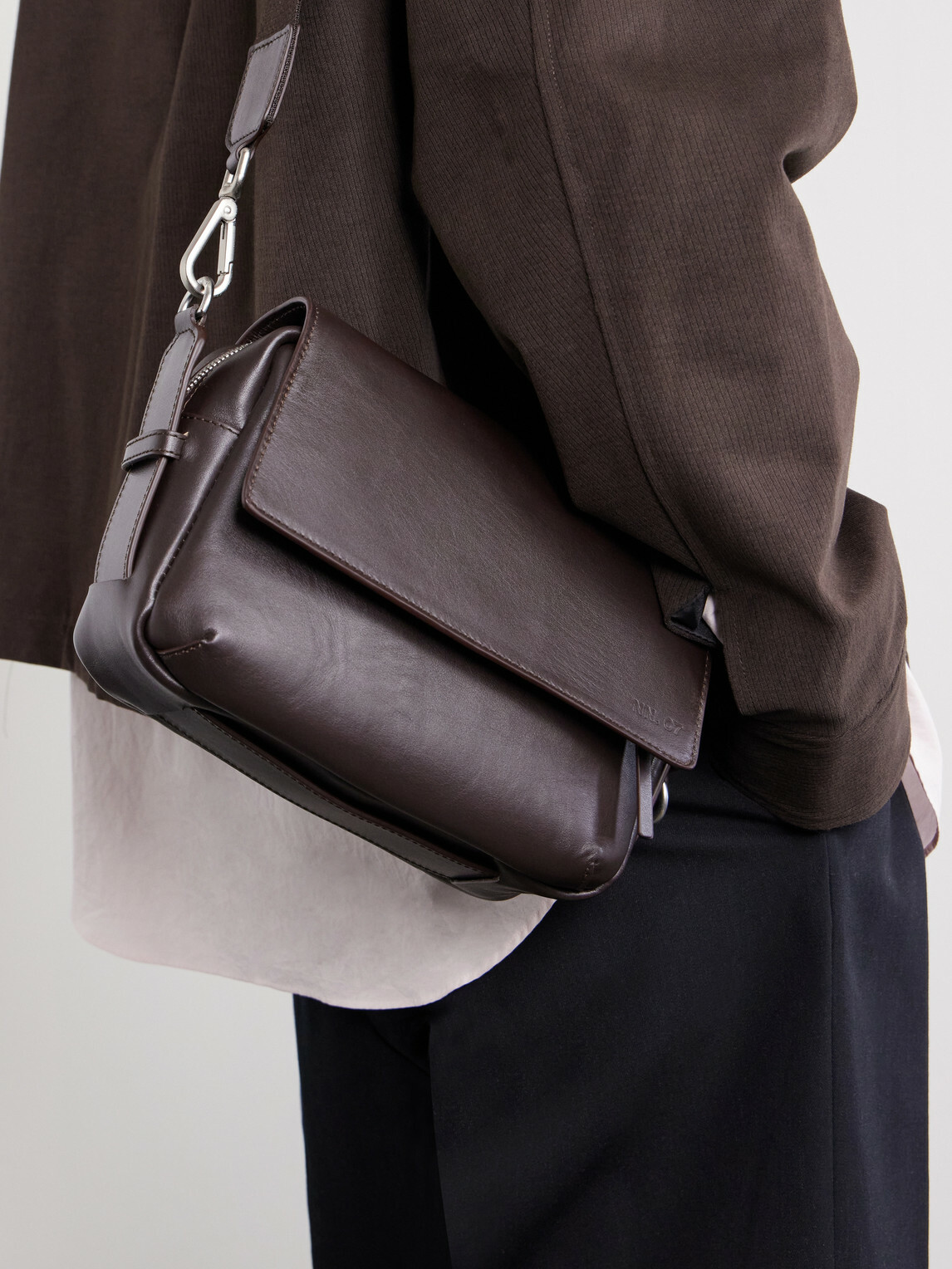 NN07 - Port Small Leather Messenger Bag