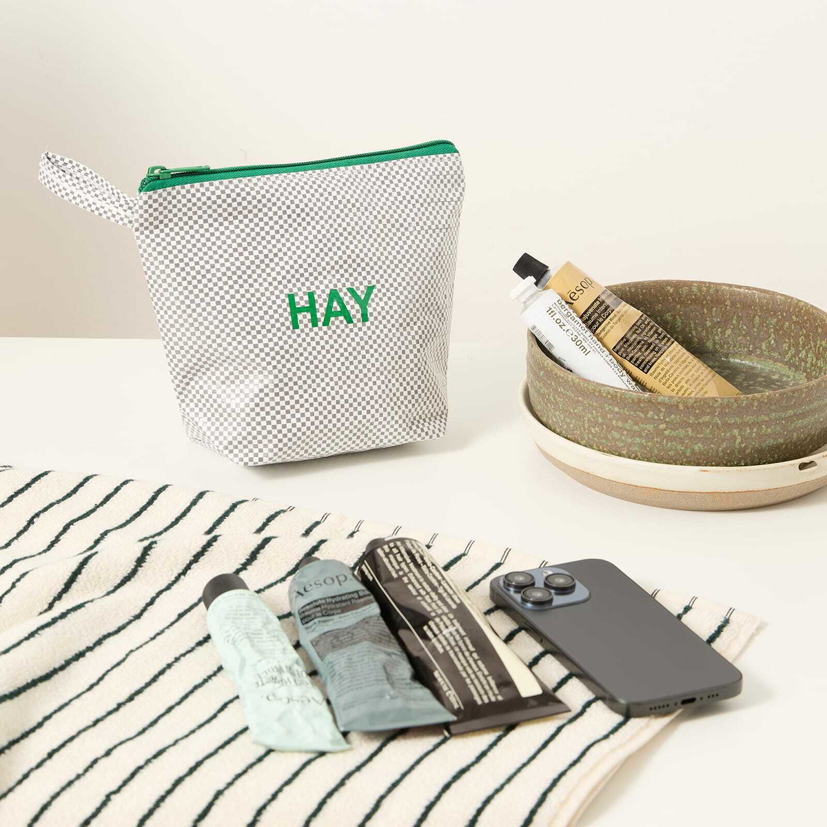 HAY Candy Mono Wash Bag - Wash Set of 3 in Grey 