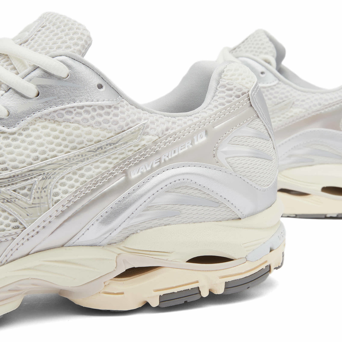 【MIZUNO】WAVE RIDER 10 ( WHITE/WHITE SAND/NIMBUS CLOUD) Mizuno Wave Rider 10 Sneaker » Buy online now!