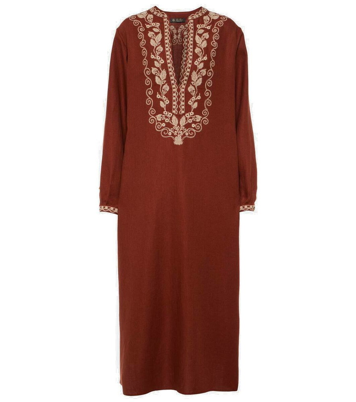 Photo: Loro Piana Faye embroidered linen kaftan