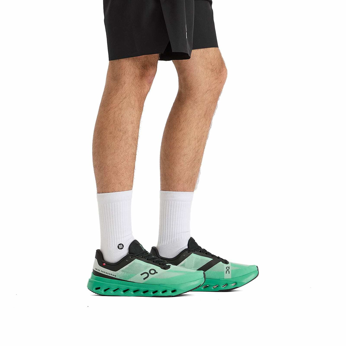 ON Men's Cloudsurfer Next in Mint/Black On
