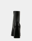 Steve Madden Kelseyy Booties in Black
