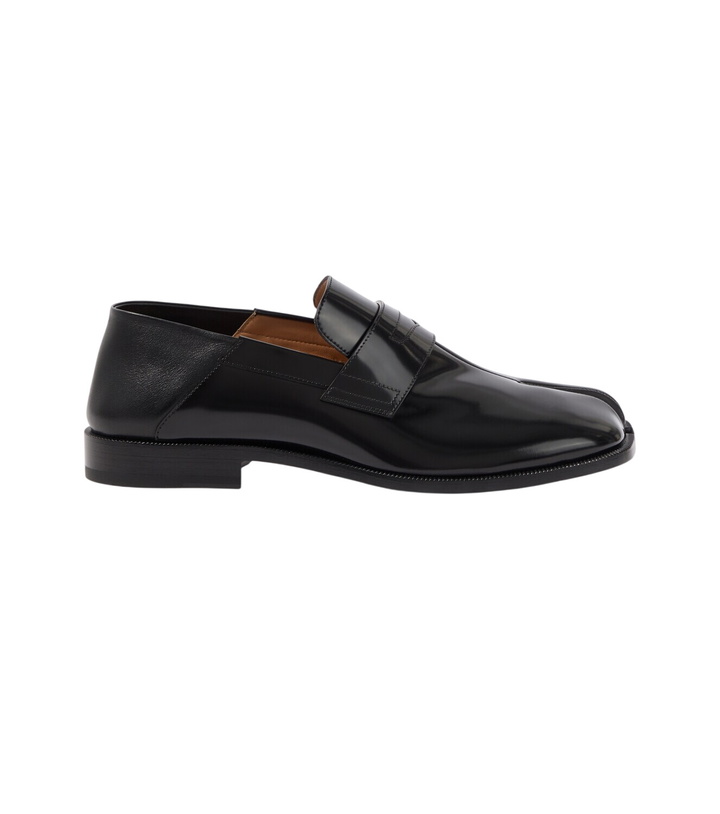 Photo: Maison Margiela Tabi leather penny loafers
