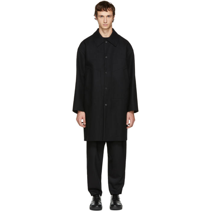 Undecorated Man Black Soutien Collar Coat