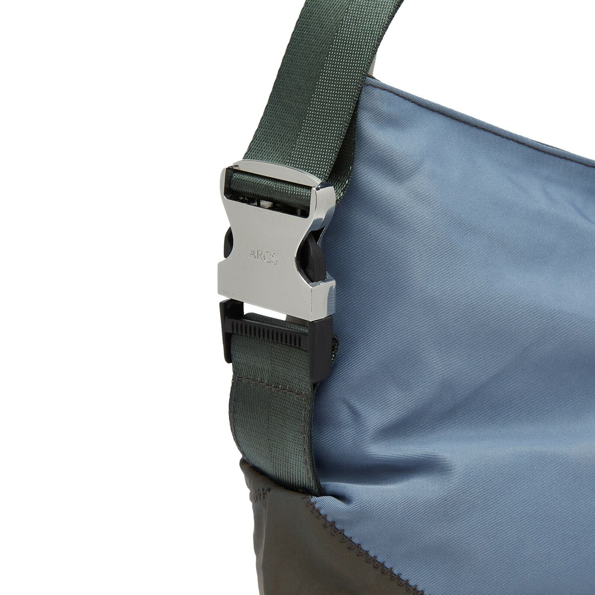 ARCS GRAVITY Bag in Foil Jumble 