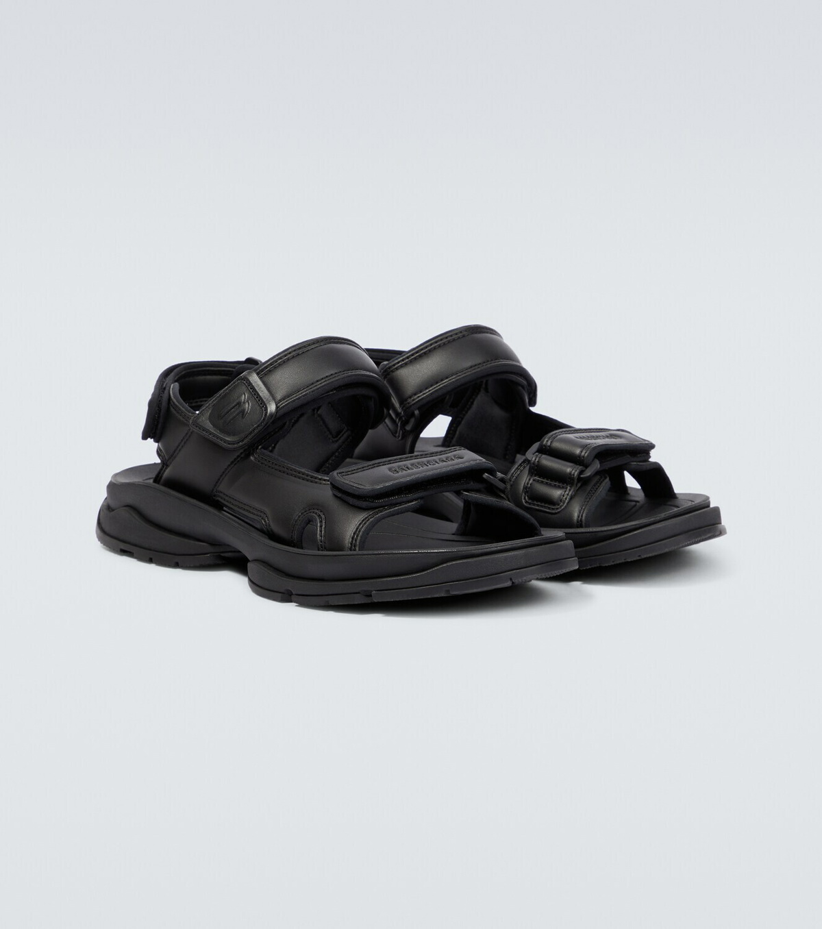 【BALENCIAGA】送料/関税込 TOURIST SANDALS Balenciaga Tourist Sandals | Saks Fifth Avenue