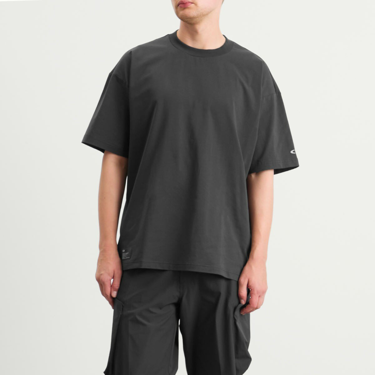 Oakley Men's FGL Union Pocket T-Shirt 5.0 in Phantom