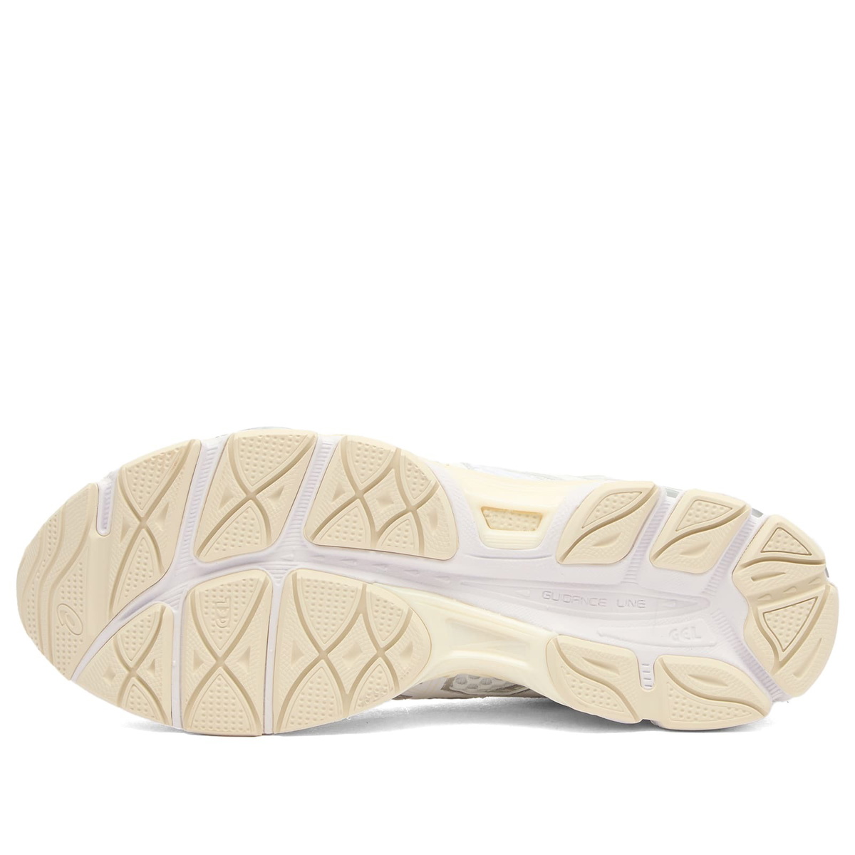 Asics GEL-Cumulus 16 Sneaker in White