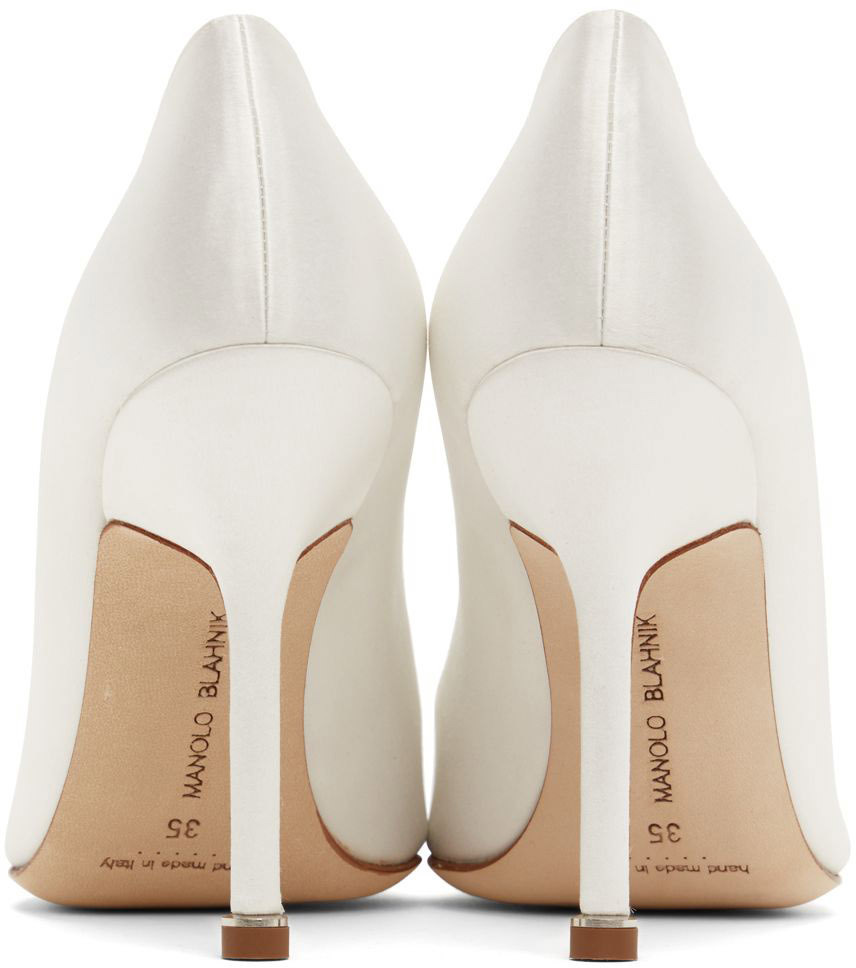 Manolo Blahnik White Hangisi Pumps Manolo Blahnik