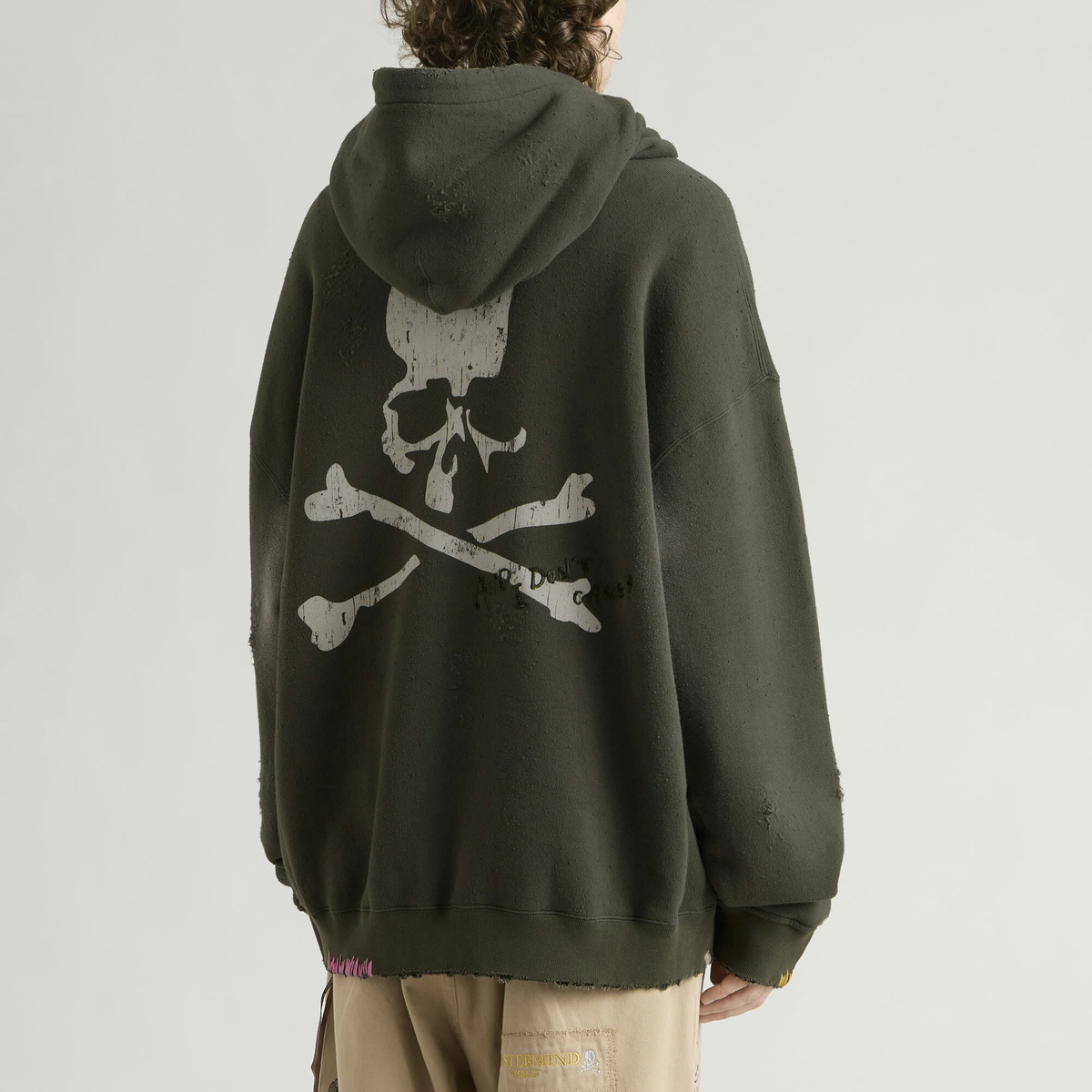 MASTERMIND WORLD Men's OG Vintage Hoodie in Olive